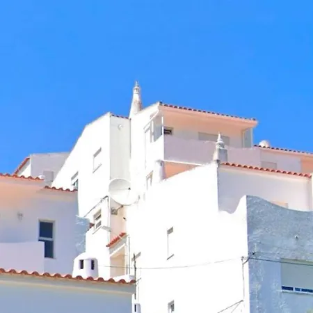 - Amazing View Apartment